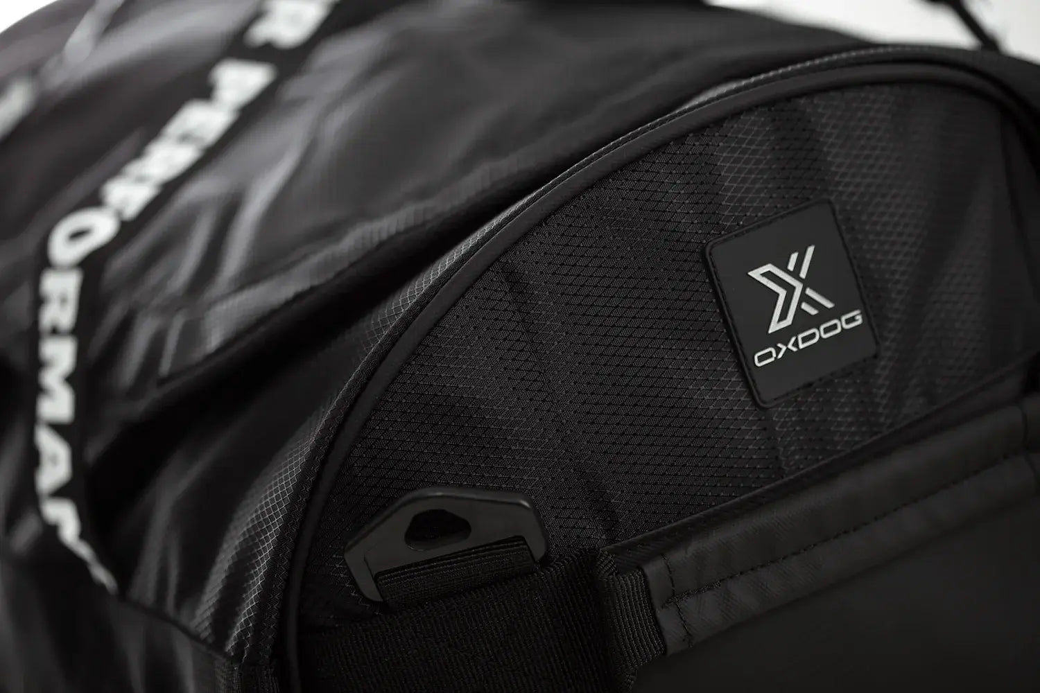 OX3 DUFFELBAG